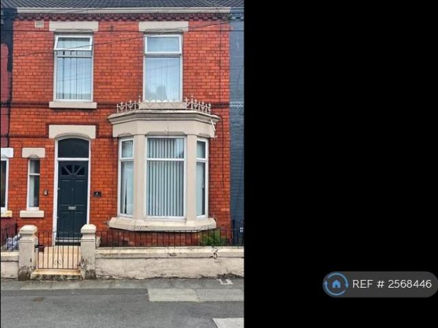 House for rent in Calderstones
