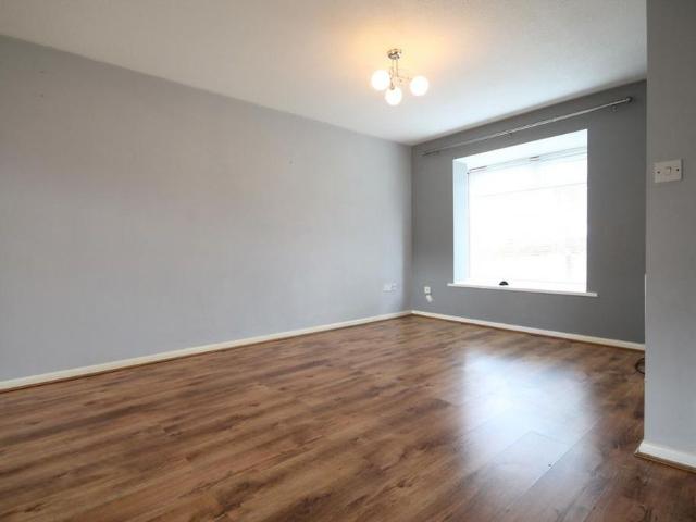 House for rent in Hollywater, Bolton Low Houses