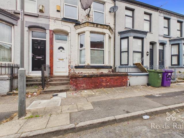 House for rent in Calderstones