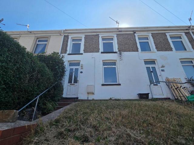 House for rent in Crynant