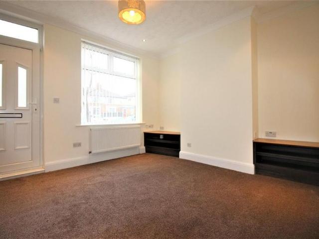 House for rent in Aston cum Aughton, Aughton