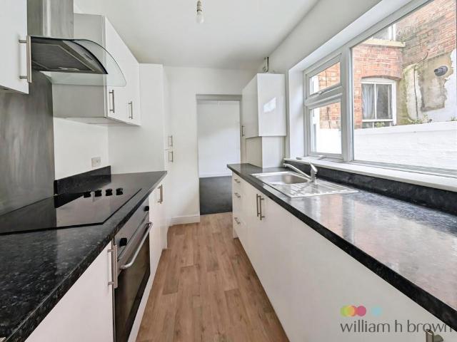 House for rent in Earlham Rise, East Bank