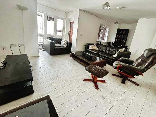 House for rent in St. Mildred's, The Bridge