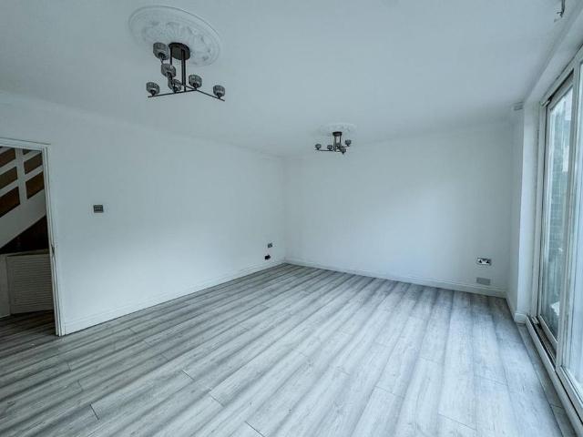 House for rent in Baswich, Staffordshire