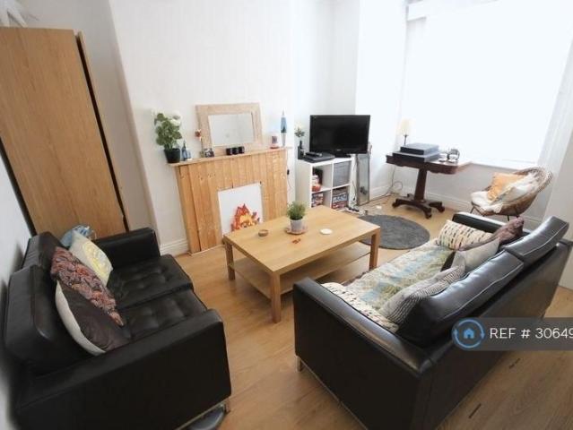 House for rent in Beckett Park, Leeds
