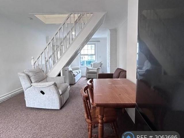 House for rent in Tower Hamlets, Dover