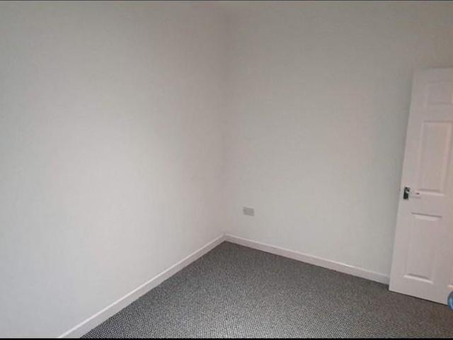 House for rent in Sudden, Burnedge