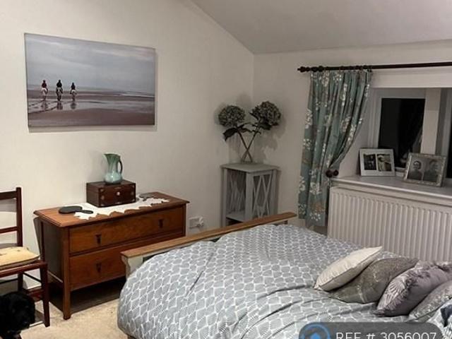 House for rent in Booth Bank, Kirklees