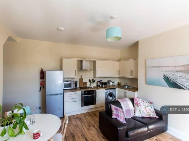 House for rent in Huddersfield, West Yorkshire