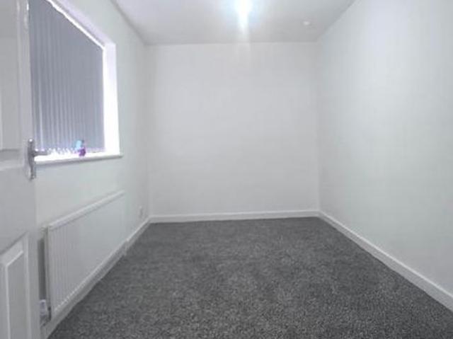 House for rent in Werneth, Pendock