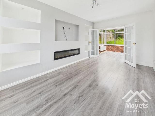 House for rent in Whinny Heights, Blackburn