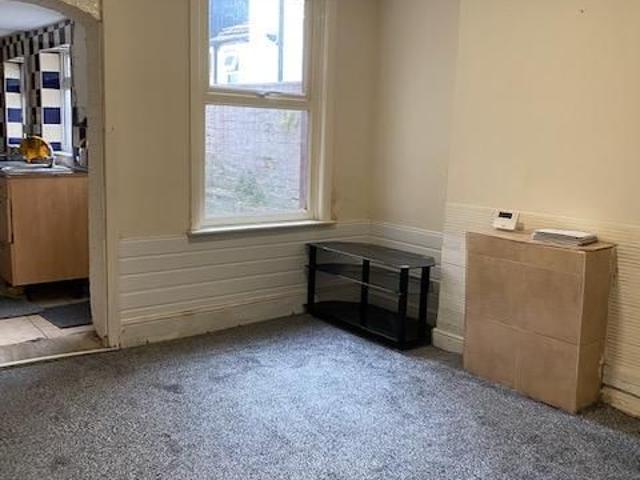 House for rent in Spring Park, Luton