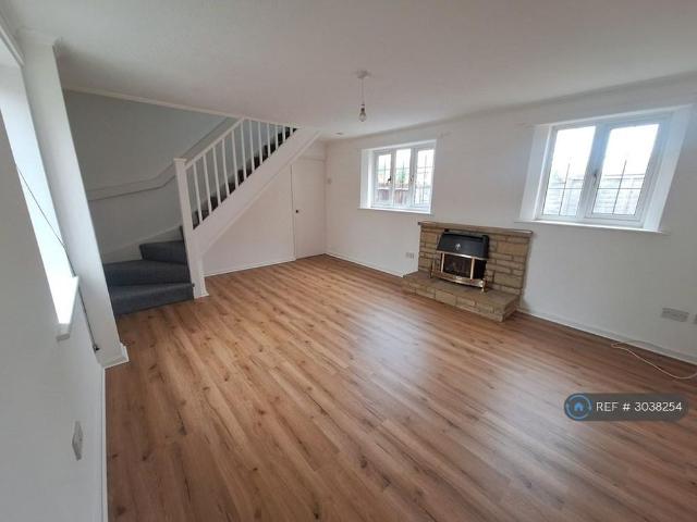 House for rent in Kingsway, Gloucester