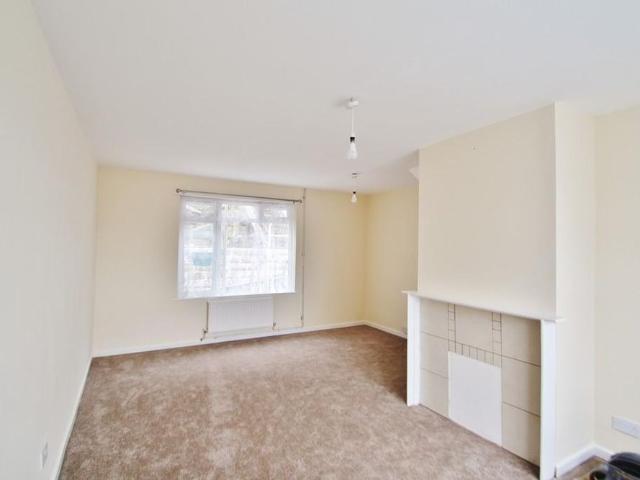 House for rent in Barne Barton, Mount Wise