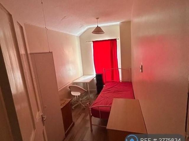 House for rent in Black Friars, Old Wharf