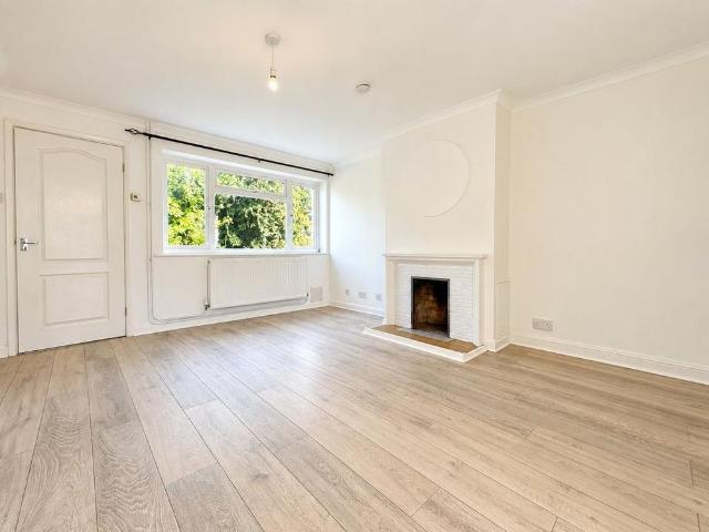 House for rent in Wrecclesham, Waverley