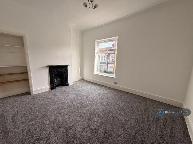 House for rent in Old Town, Hull