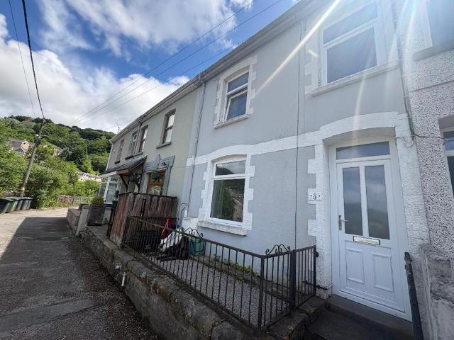House for rent in Six Bells, Wales