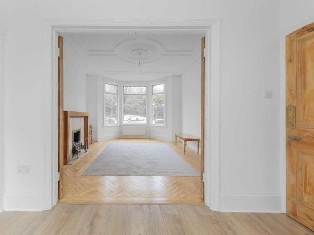 House for rent in Fallow Corner, Greater London