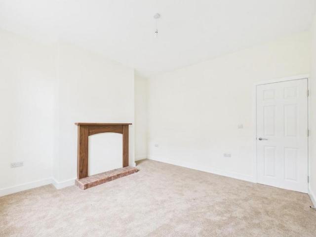 House for rent in Cackleshaw, Bradford