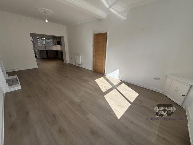 House for rent in Aberfan, Wales
