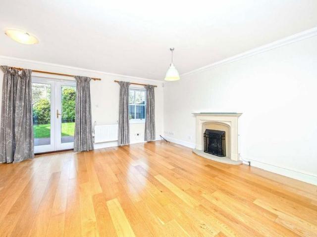 House for rent in Hampton Hill, Greater London