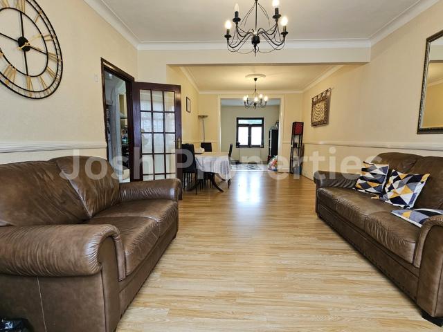 House for rent in Newbury Park, Greater London