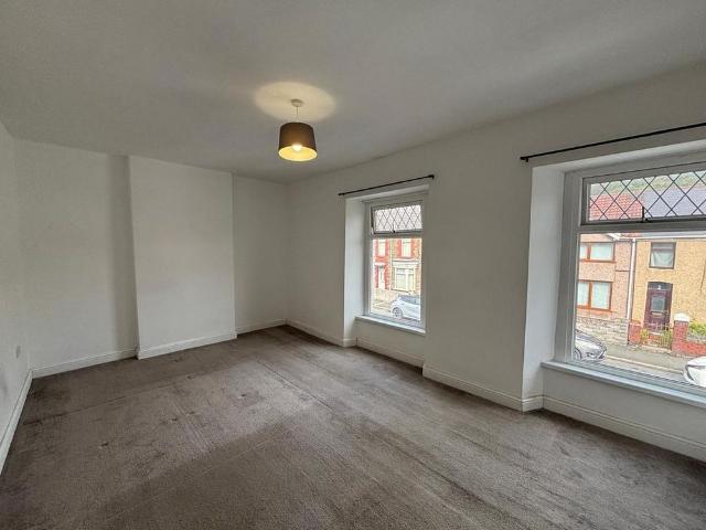 House for rent in Velindre, Port Talbot
