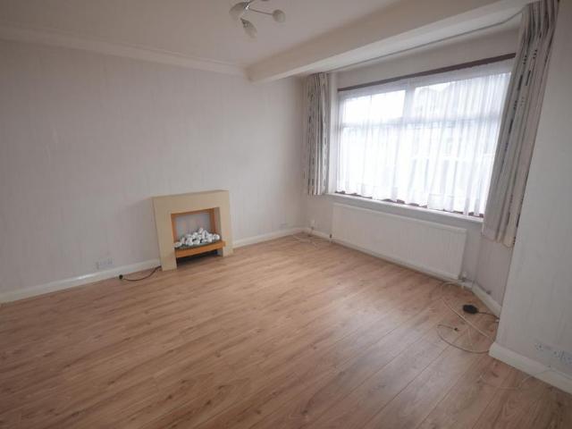House for rent in Gants Hill, Greater London