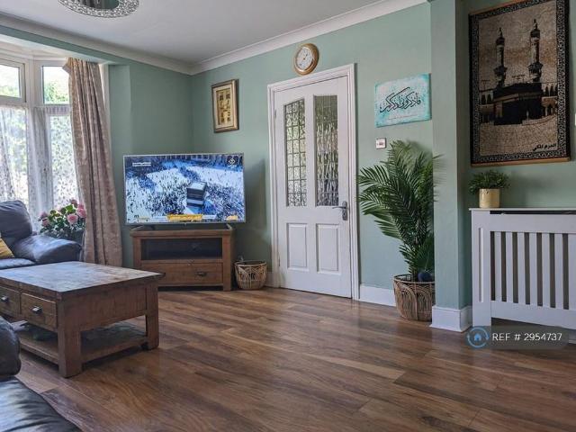 House for rent in Beckton, Greater London