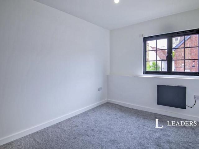 House for rent in Alton Barnes, Essex