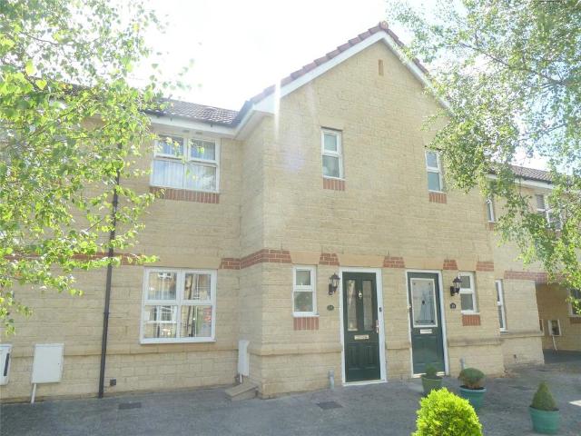 House for rent in Churchward, Rodbourne