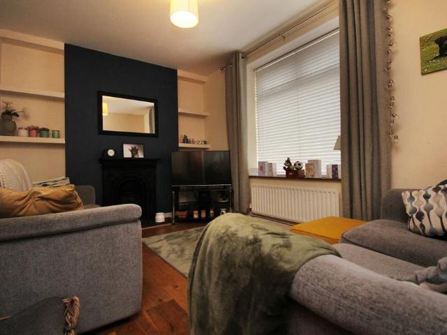 House for rent in Pontypridd, Wales