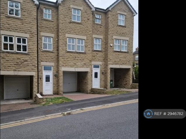 House for rent in Batley, West Yorkshire