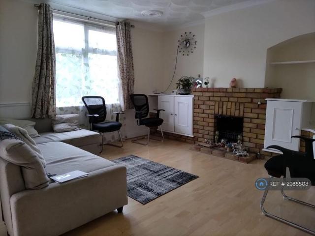 House for rent in Scrattons Farm, Greater London