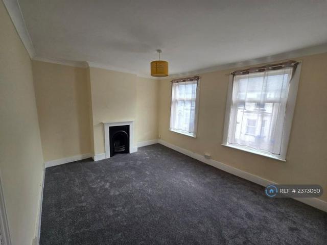 House for rent in Buckland, Dover