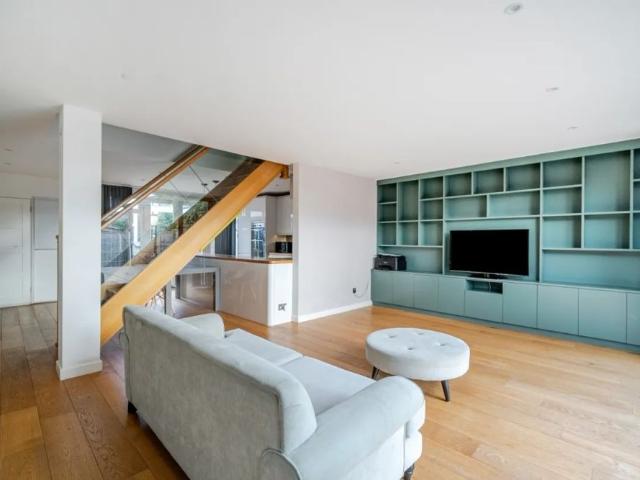 House for rent in Clewer Village, Windsor