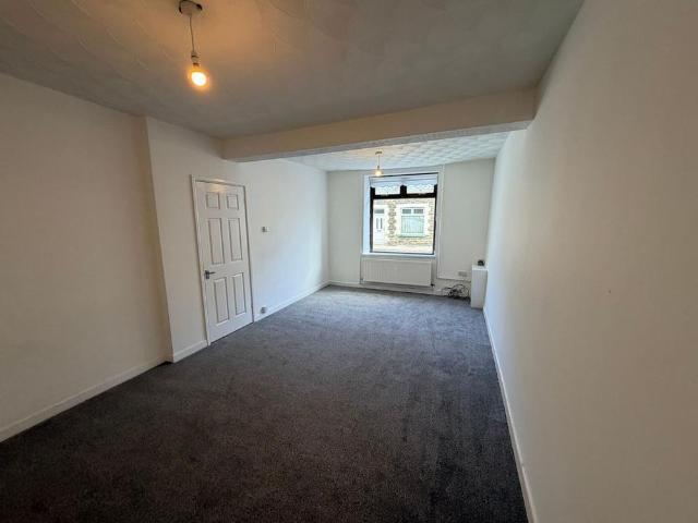 House for rent in Blaenllechau, Ferndale
