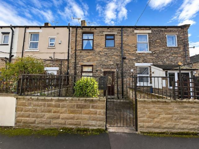 House for rent in Cleckheaton, Kirklees