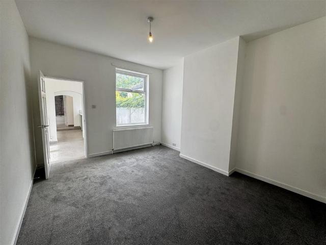 House for rent in Langley Green, West Midlands