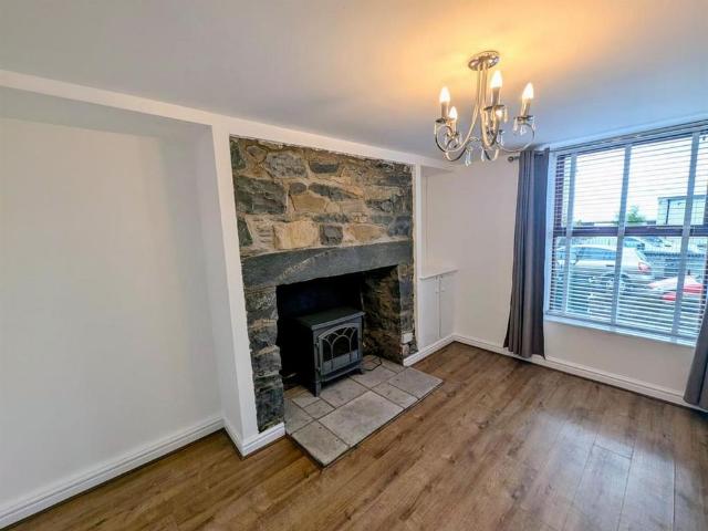House for rent in Pen-y-Coed, Penmaenmawr