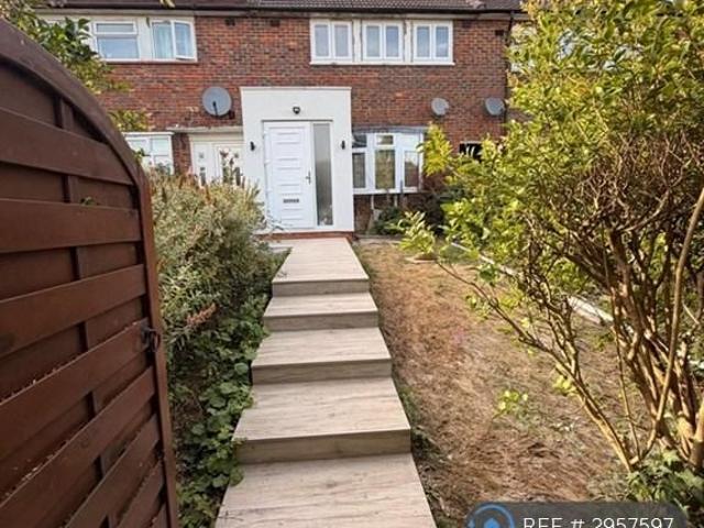 House for rent in Elstree and Borehamwood, Borehamwood