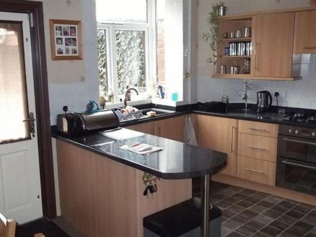 House for rent in Brownlow Fold, Lee Bank