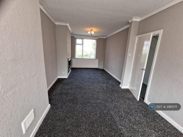 House for rent in Burnedge, Greater Manchester