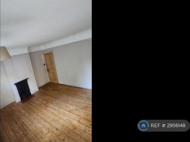 House for rent in Cliff Hill, Green Close