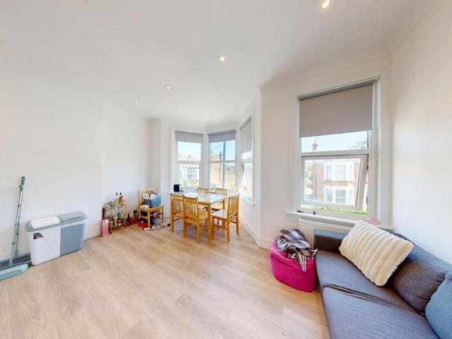 House for rent in Harringay, Greater London