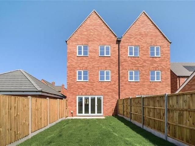 House for rent in Upton