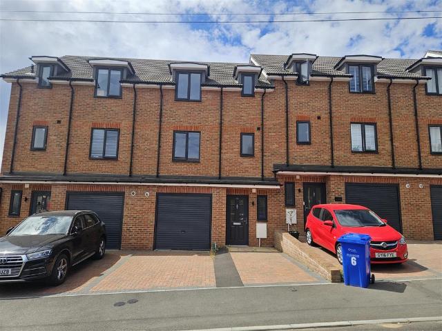 House for rent in North Town, Aldershot