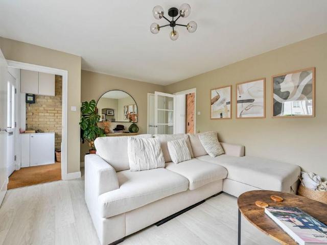House for rent in Westborough, Surrey