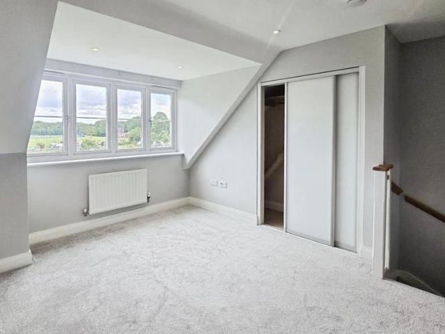 House for rent in Farnborough, Hampshire
